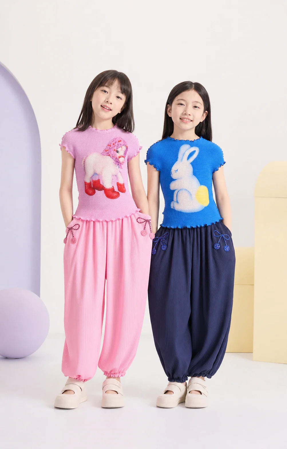 Duang Duang Pleats
