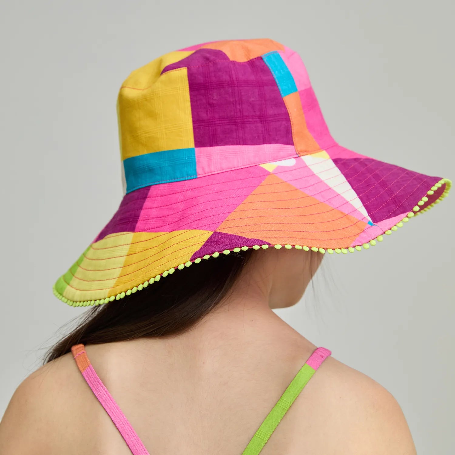 Poco Blush Reversible Playday Bucket Hat