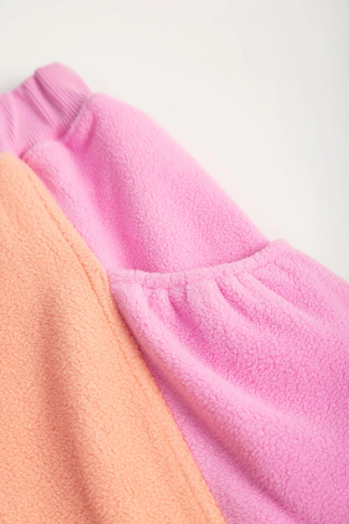 Poco Blush Colorblock Fleece Jogger Pants