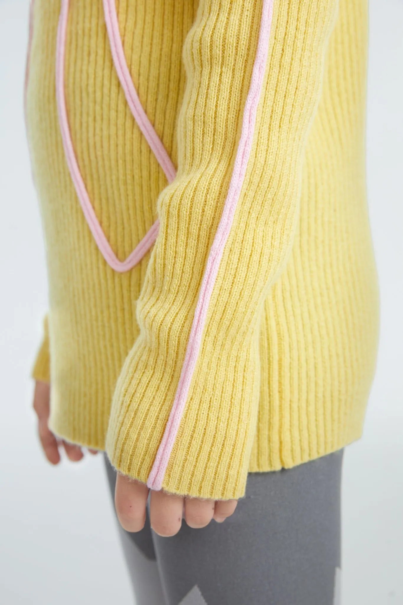 Poco Blush Wool Bow Knit Base Layer Top