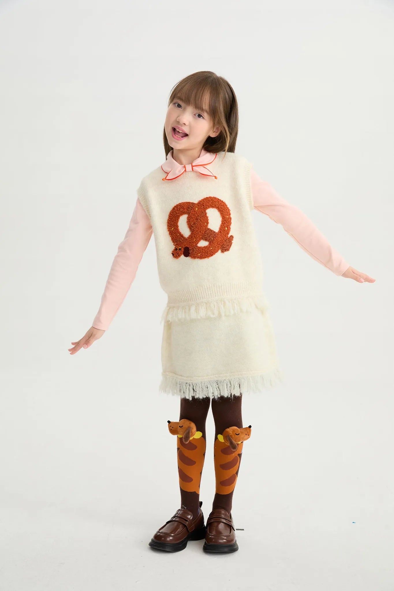 Poco Blush Twisted Bread Dog Alpaca-Feel Knit Vest