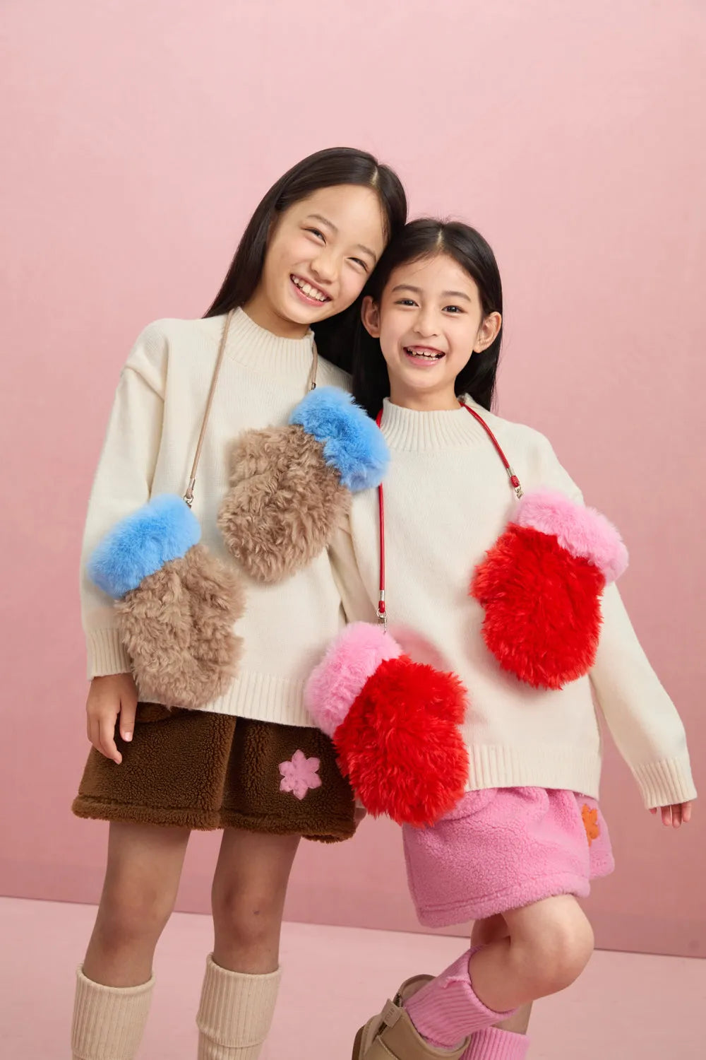 Poco Blush Plush Pony Mittens with Detachable Strap