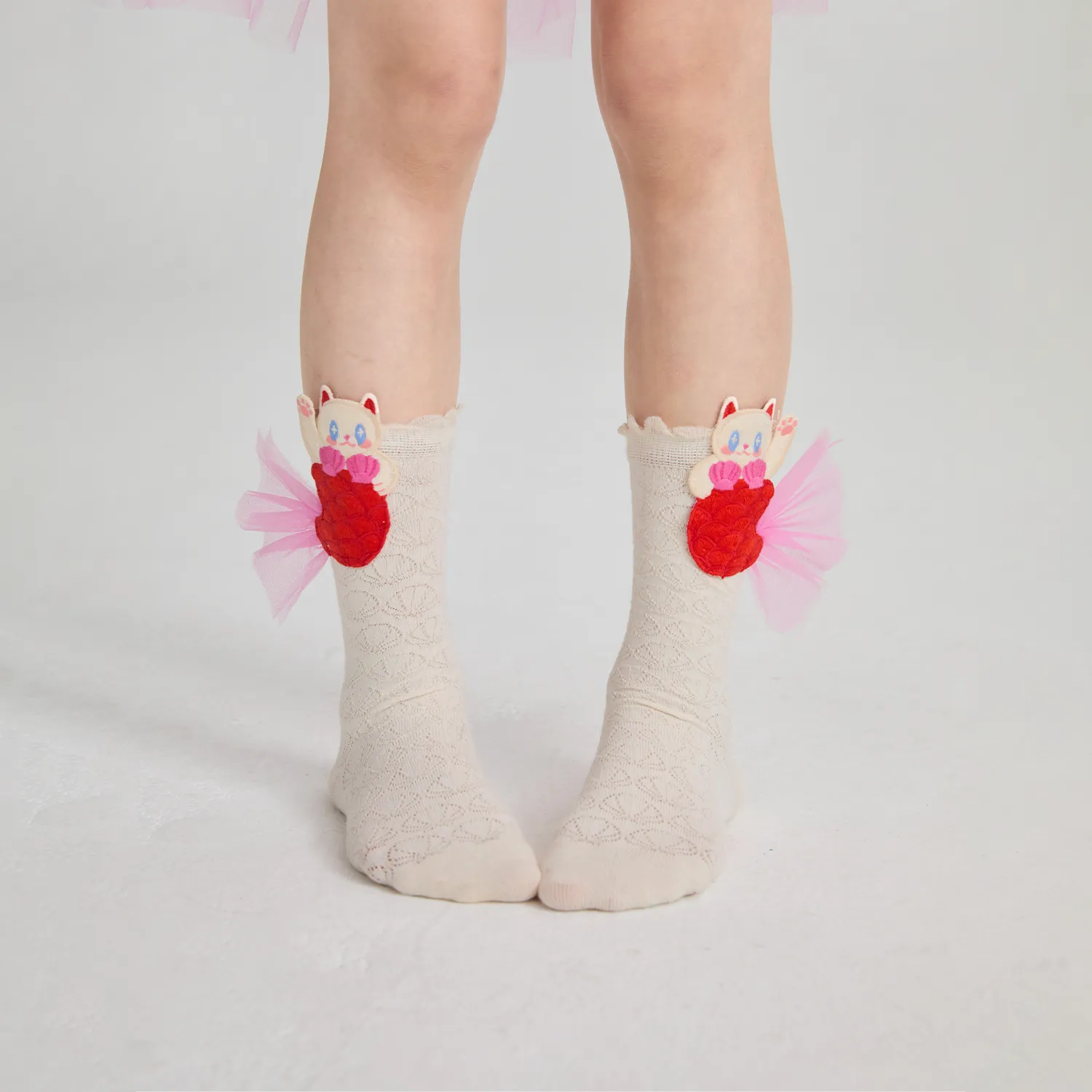 Poco Blush Mermaid Cat Shell Embroidered Socks