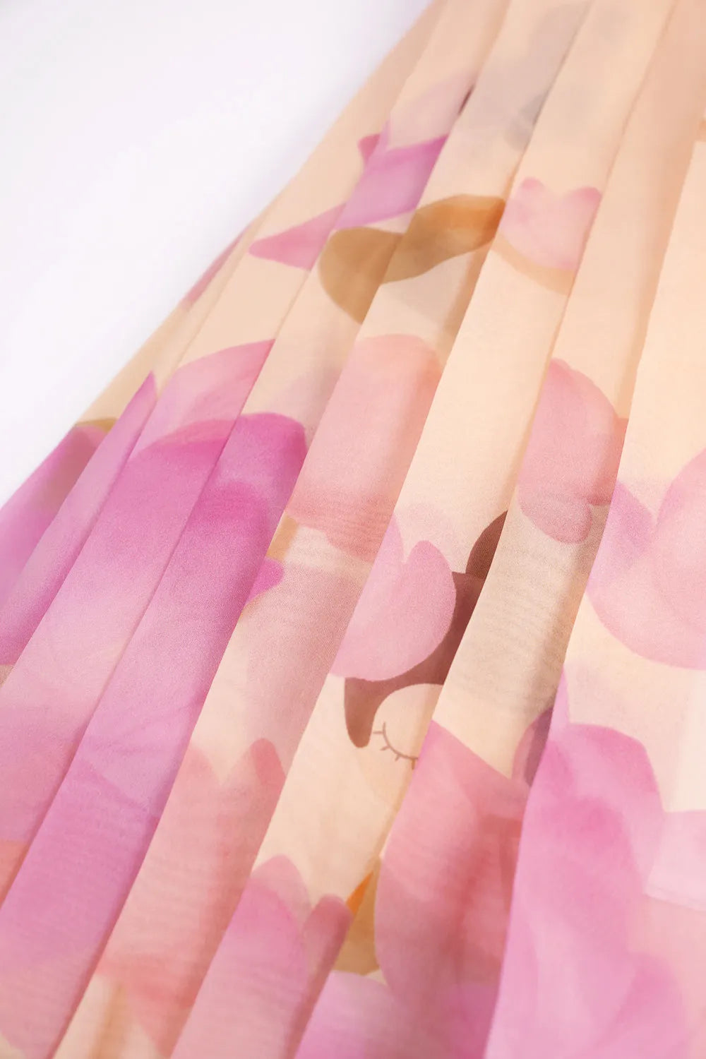 Poco Blush Lotus Poem Horse-Face Skirt