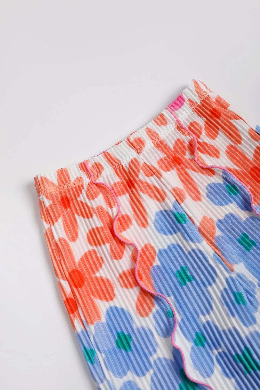 Poco Blush Palm Leaf Pleated Flare Pants