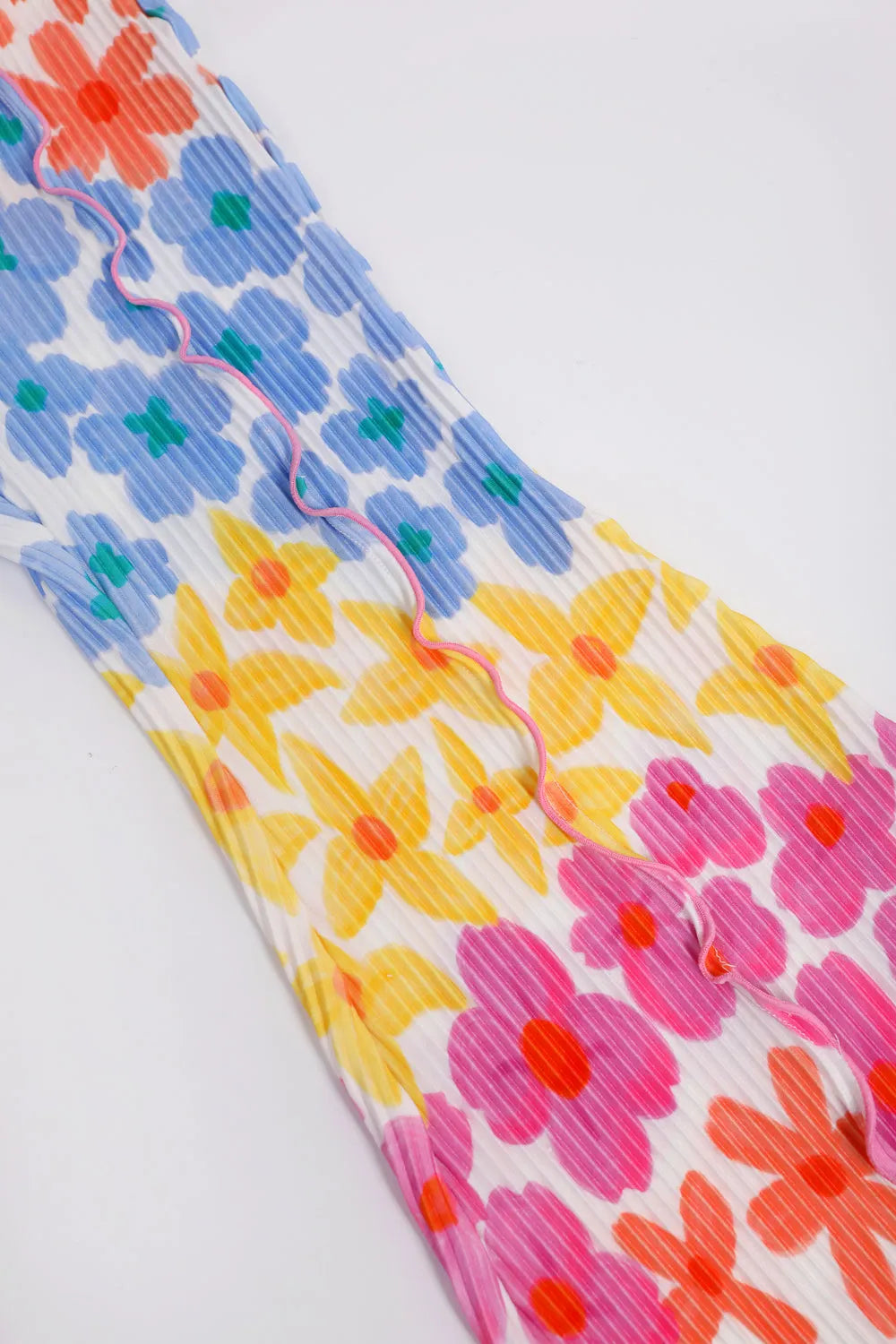 Poco Blush Palm Leaf Pleated Flare Pants