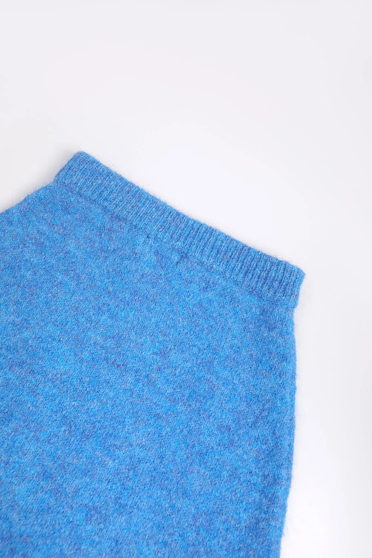 Poco Blush Twisted Bread Dog Alpaca-Feel Knit Skirt