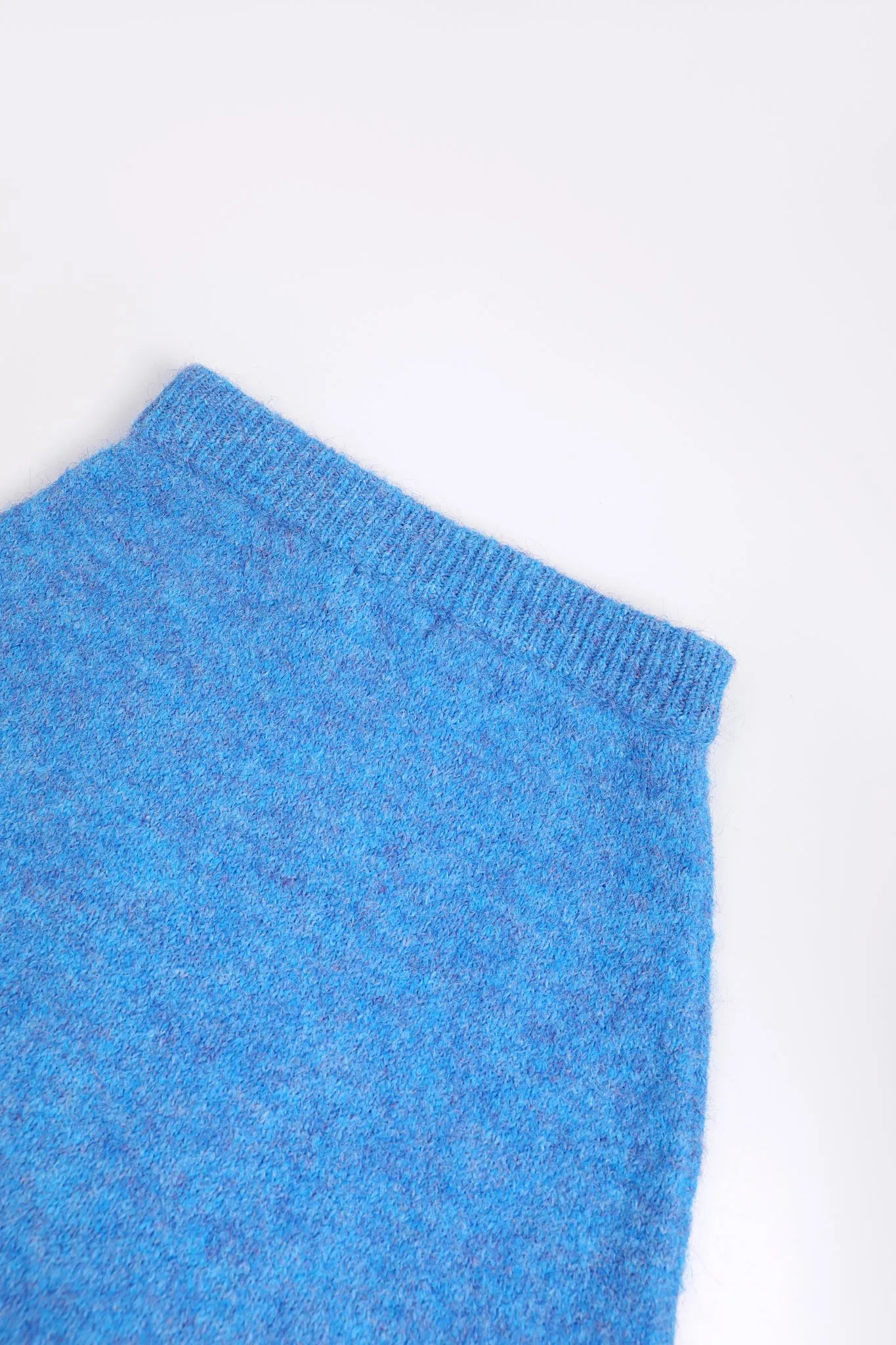 Poco Blush Twisted Bread Dog Alpaca-Feel Knit Skirt