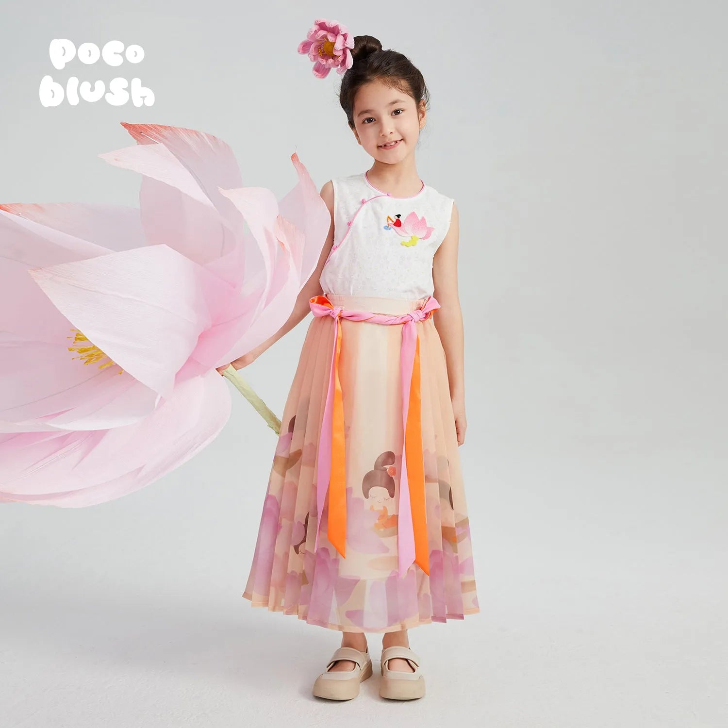 Poco Blush Lotus Poem Horse-Face Skirt