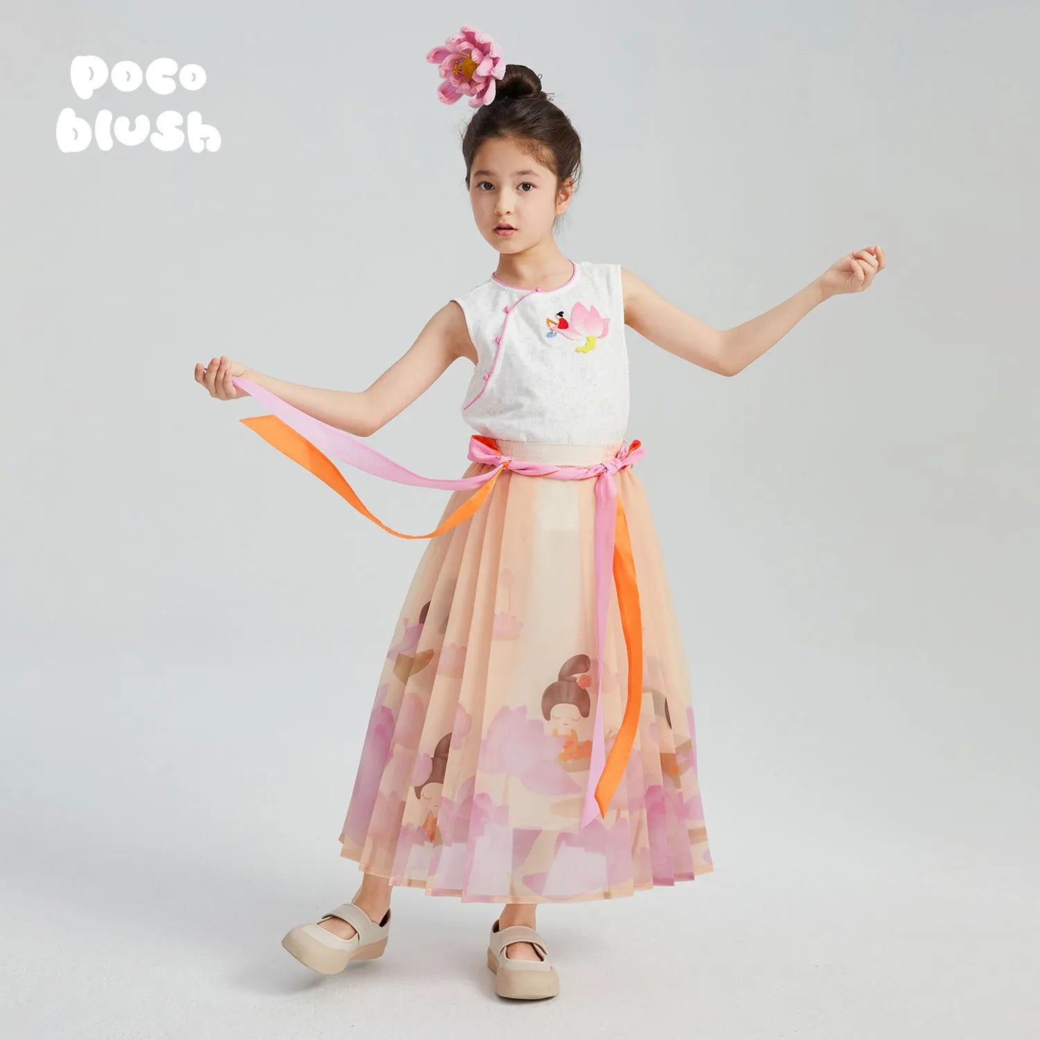 Poco Blush Lotus Poem Horse-Face Skirt