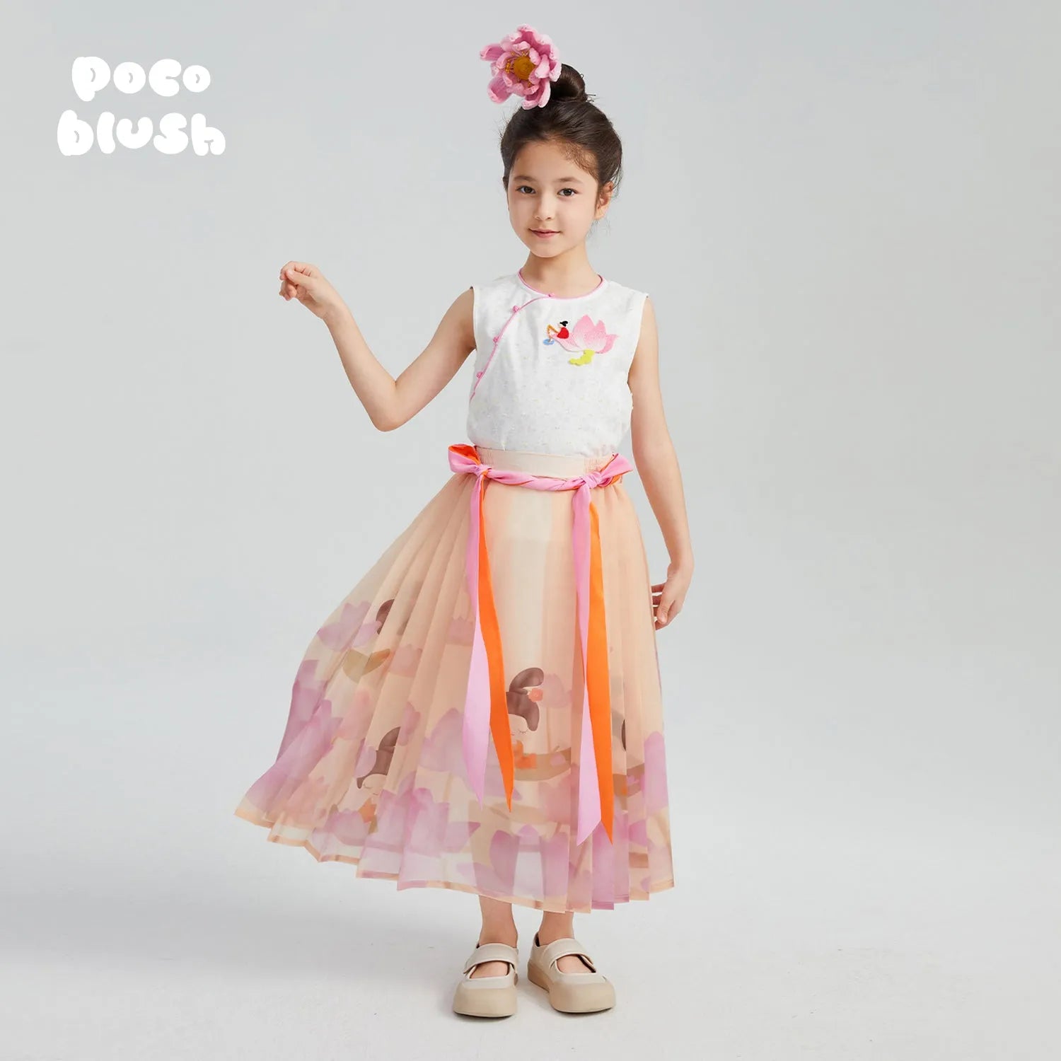 Poco Blush Lotus Poem Horse-Face Skirt