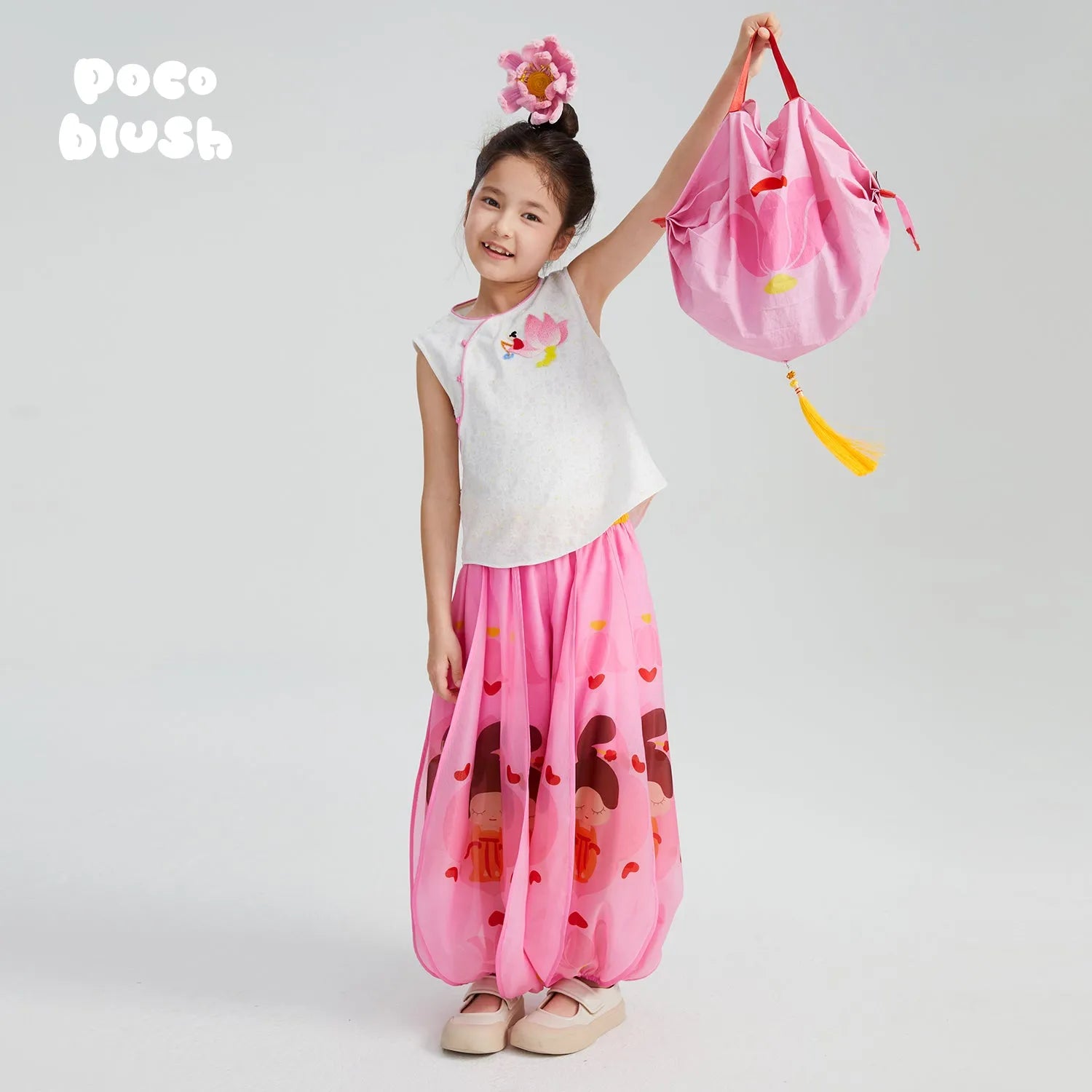 Poco Blush Lotus Lantern Fold-Up Bag