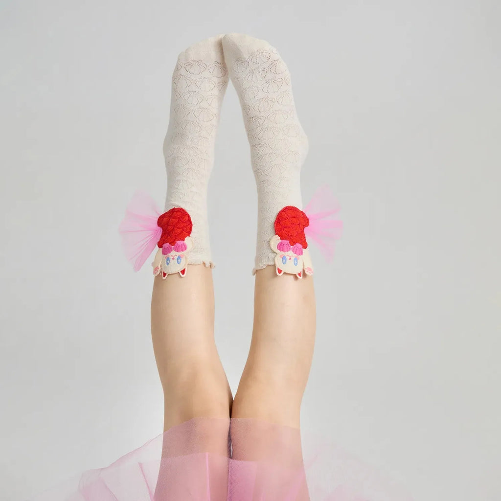 Poco Blush Mermaid Cat Shell Embroidered Socks
