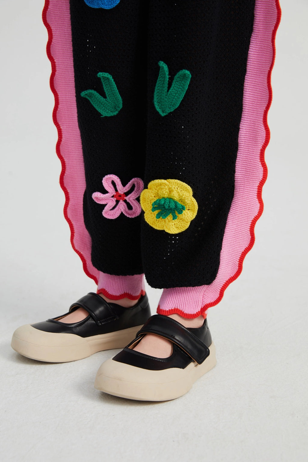 Poco Blush Camellia Blooms Lace Knit Shorts