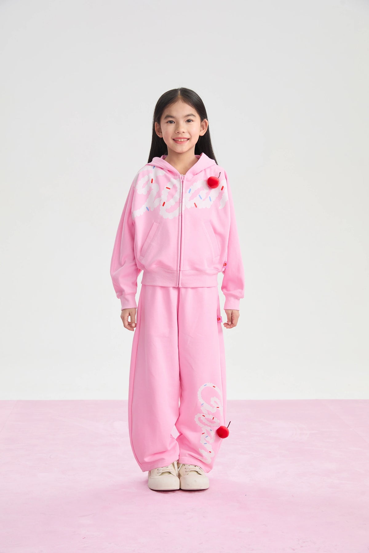 Poco Blush Jumping Cream Zip Sweatshirt Jacket
