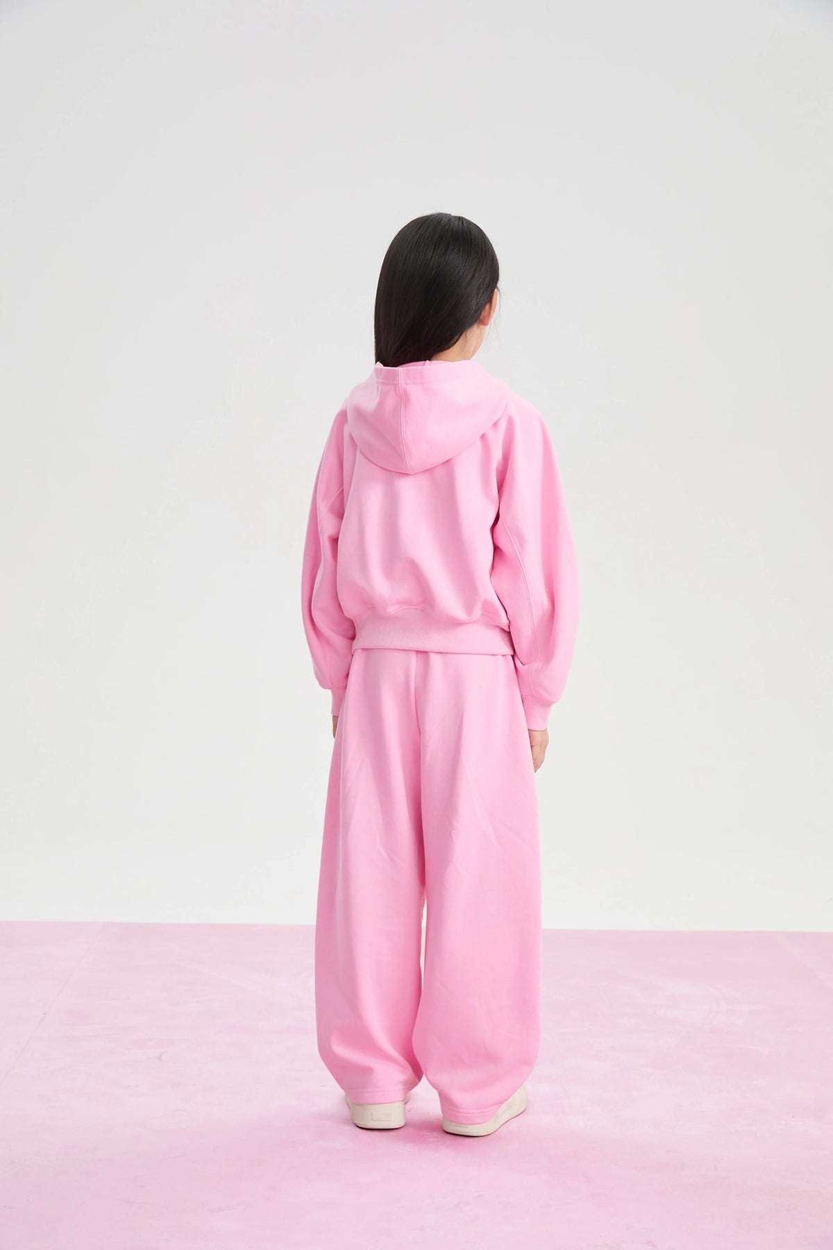 Poco Blush Jumping Cream Zip Sweatshirt Jacket