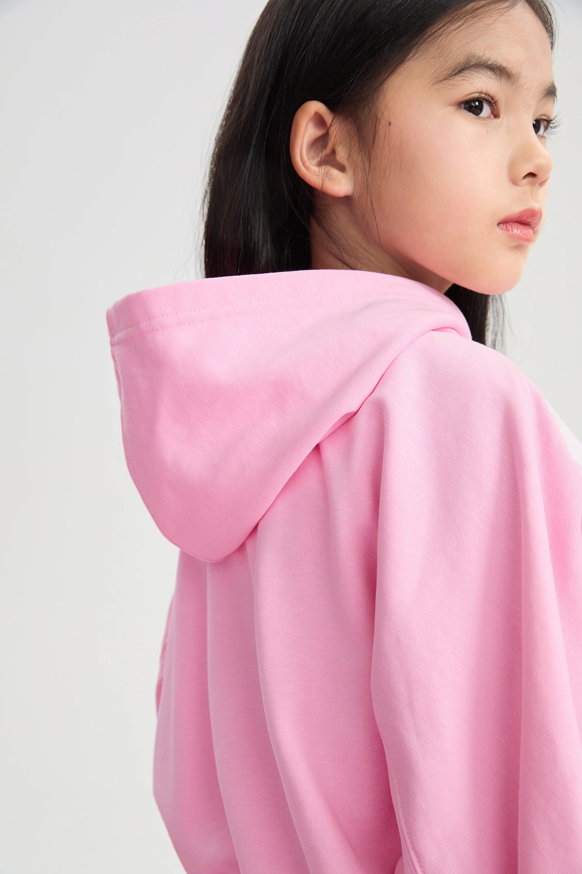 Poco Blush Jumping Cream Zip Sweatshirt Jacket