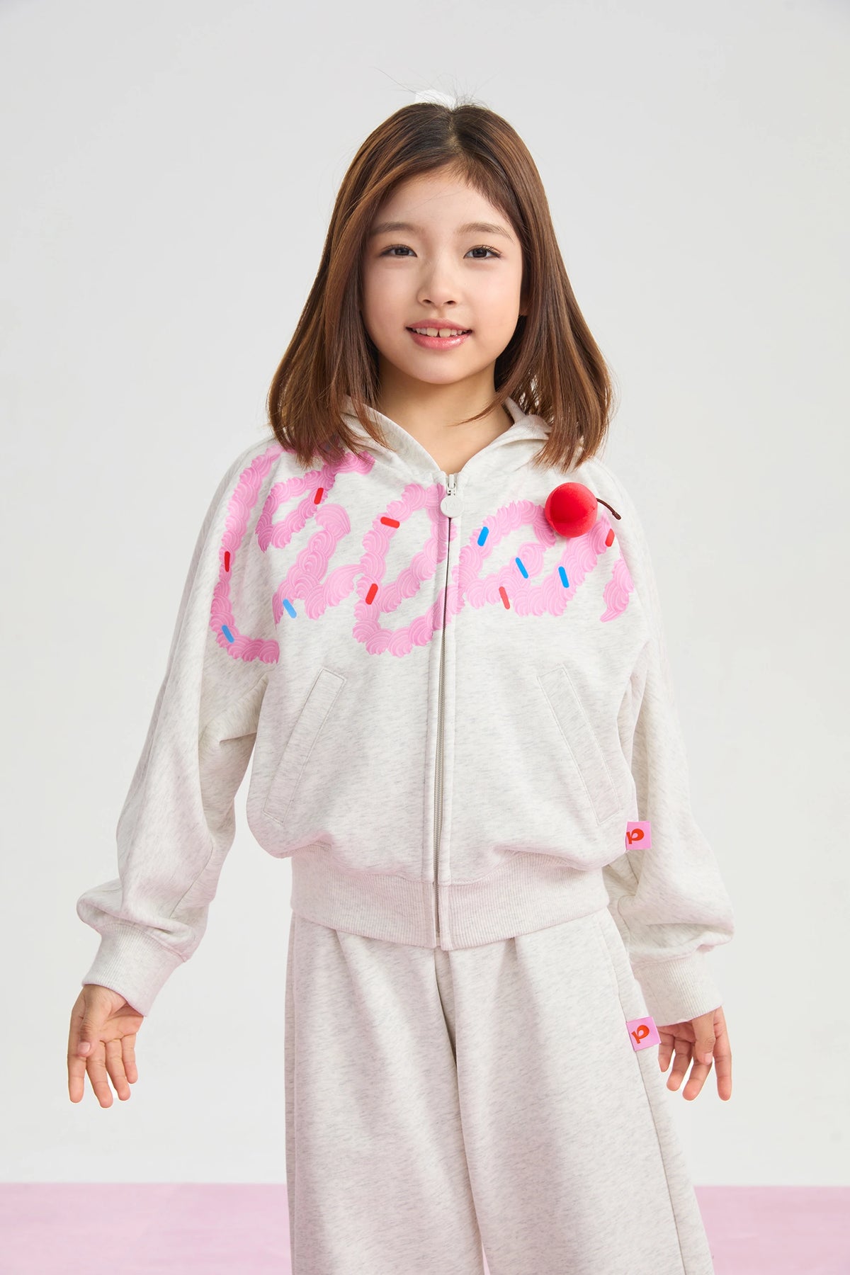 Poco Blush Jumping Cream Zip Sweatshirt Jacket