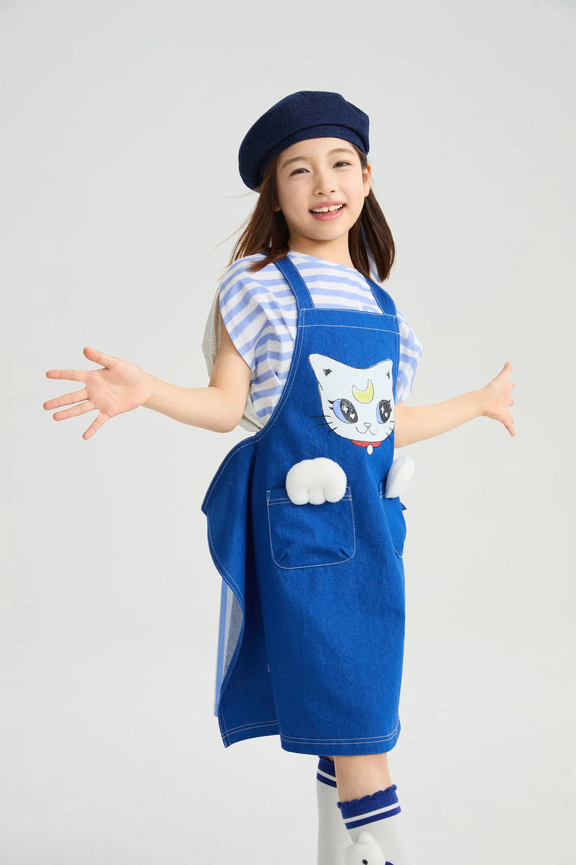Pocket Cat Washed Denim Pinafore Kleid in denimblau und candy pink mit gewaschenem denim, Bild 7