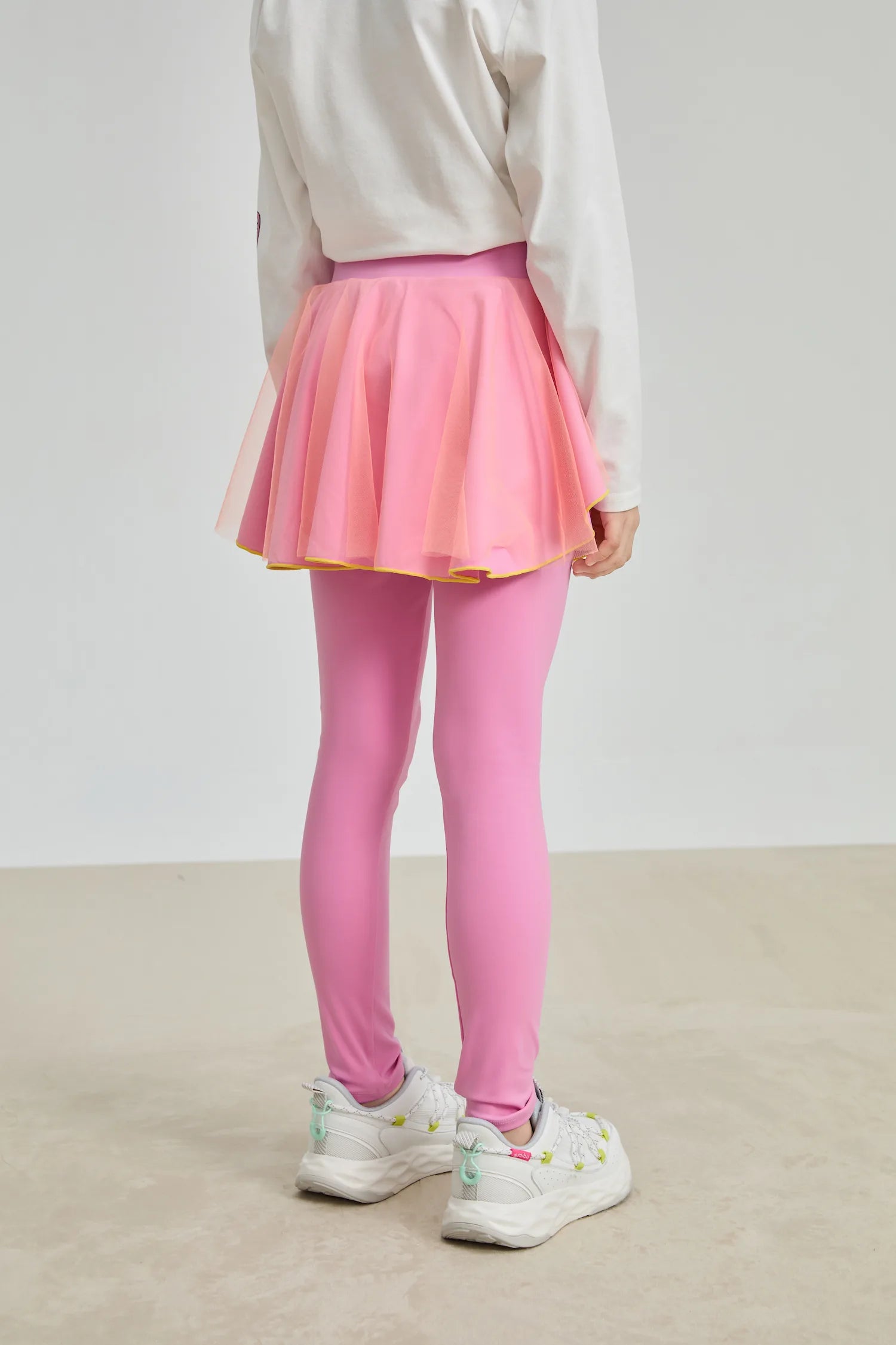 Poco Blush Petal Mesh Yoga Skort