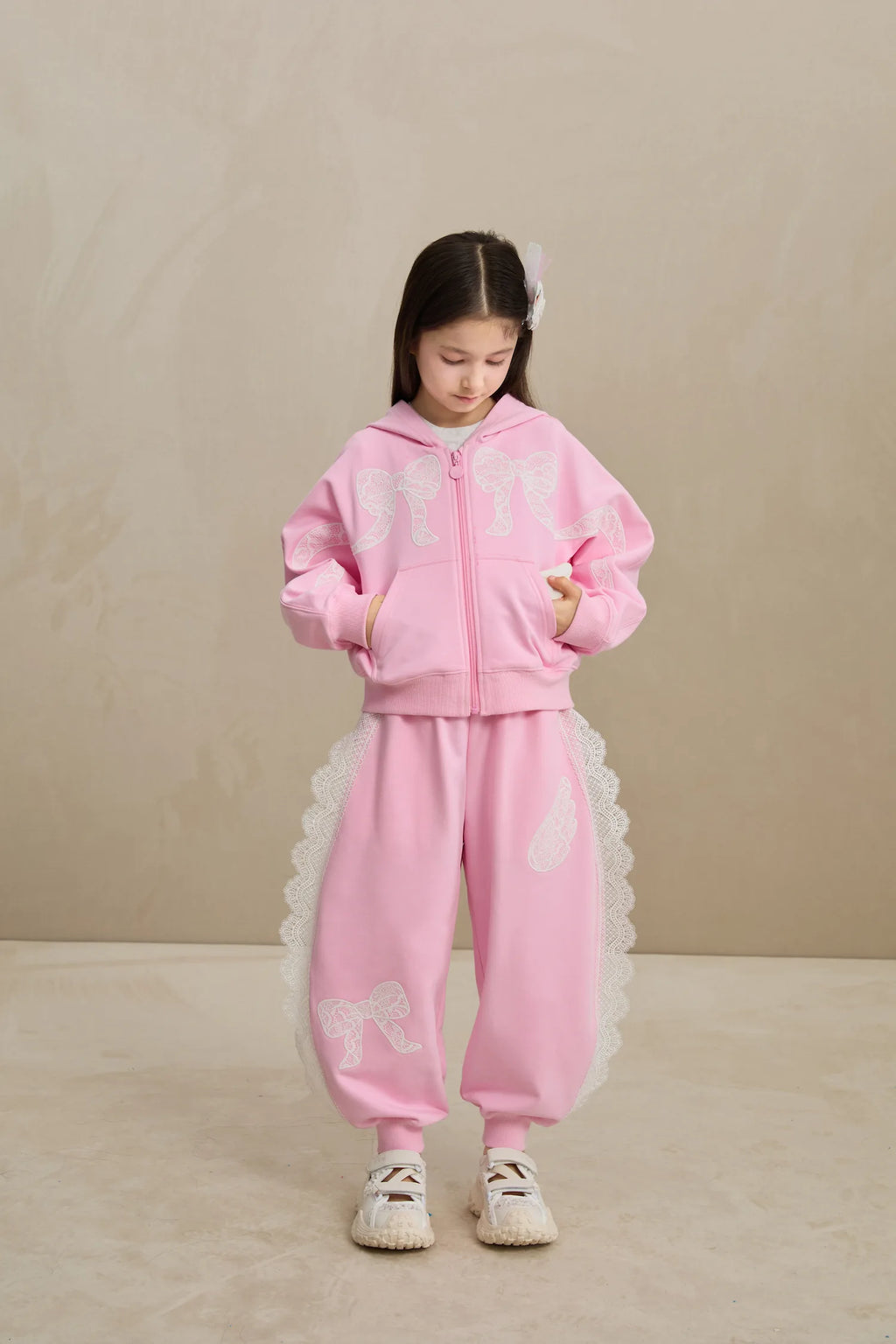 Poco Blush Lace-Trim Ballet Sweatpants with Bow Embroidery