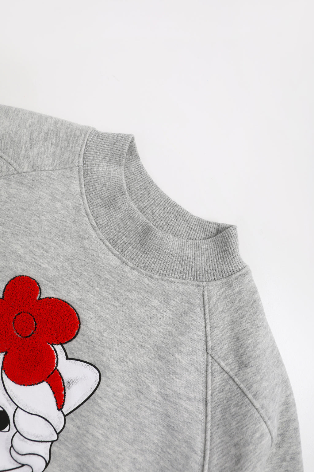 Hide-and-Seek Cat Sweatshirt — Pencil Grey; construction and decoration detail