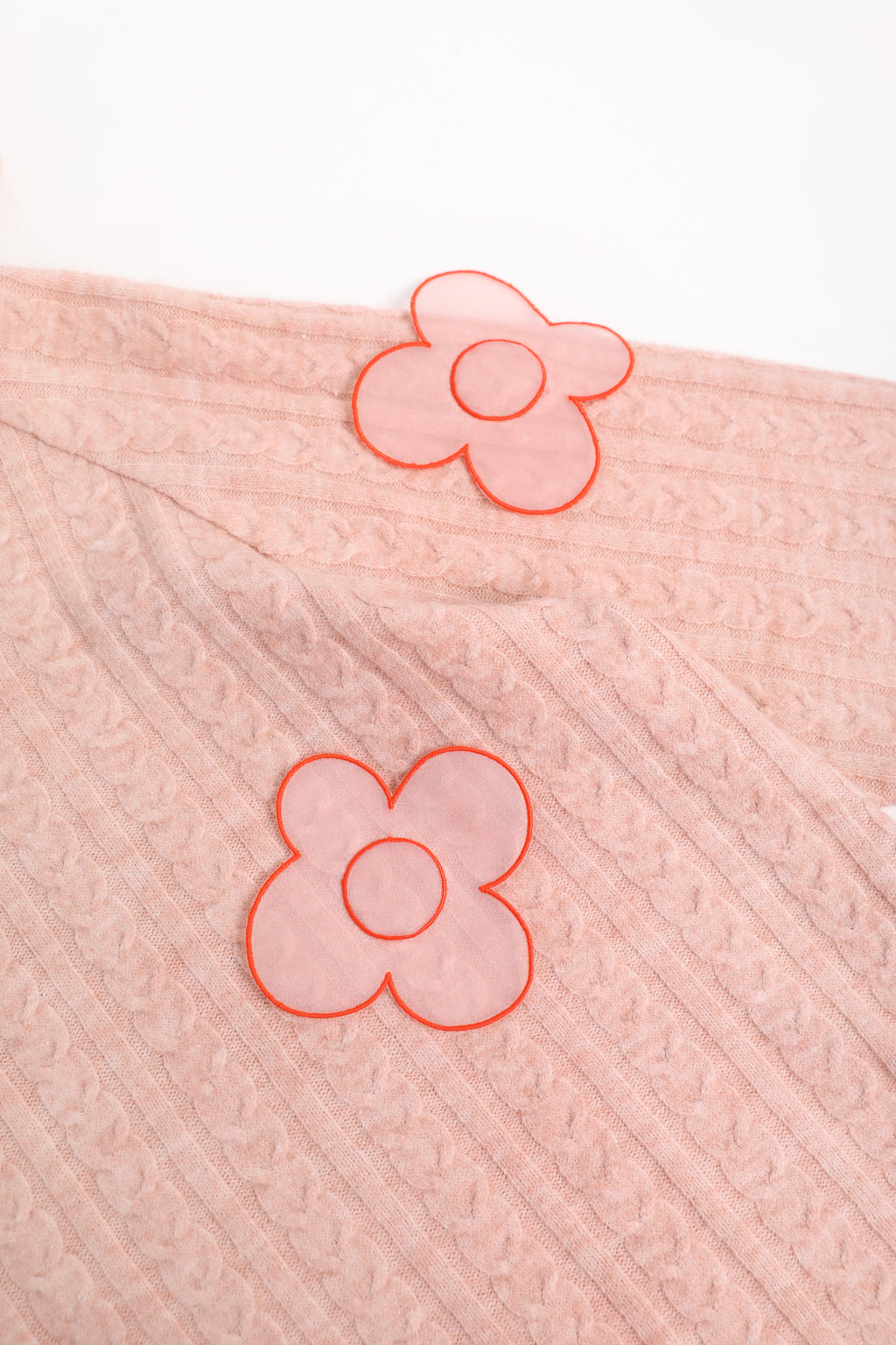 Cat-Story Organza Flower Sweater — Dusty Pink; construction and decoration detail