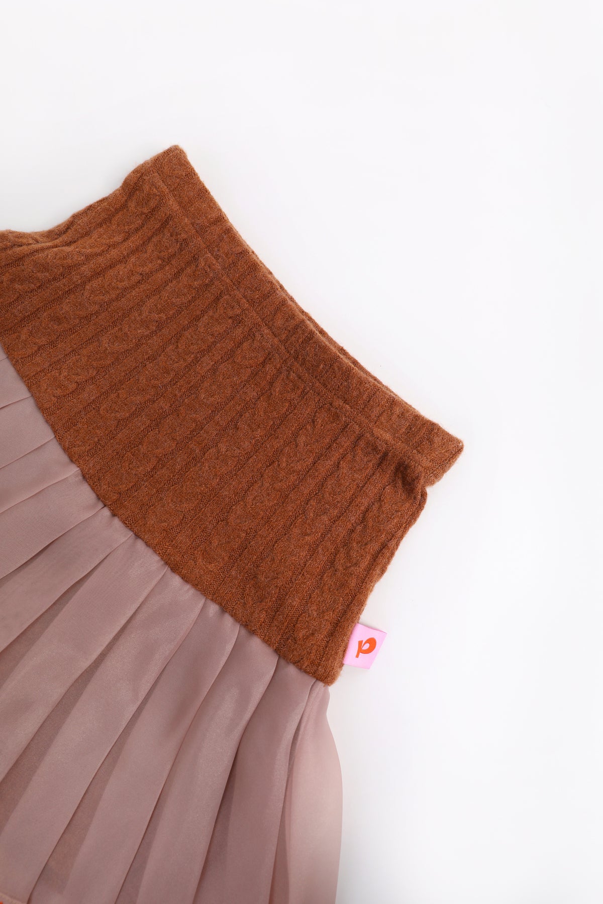 Cat-Story Pleated Organza Knit Skirt — Chestnut Brown; construction and decoration detail