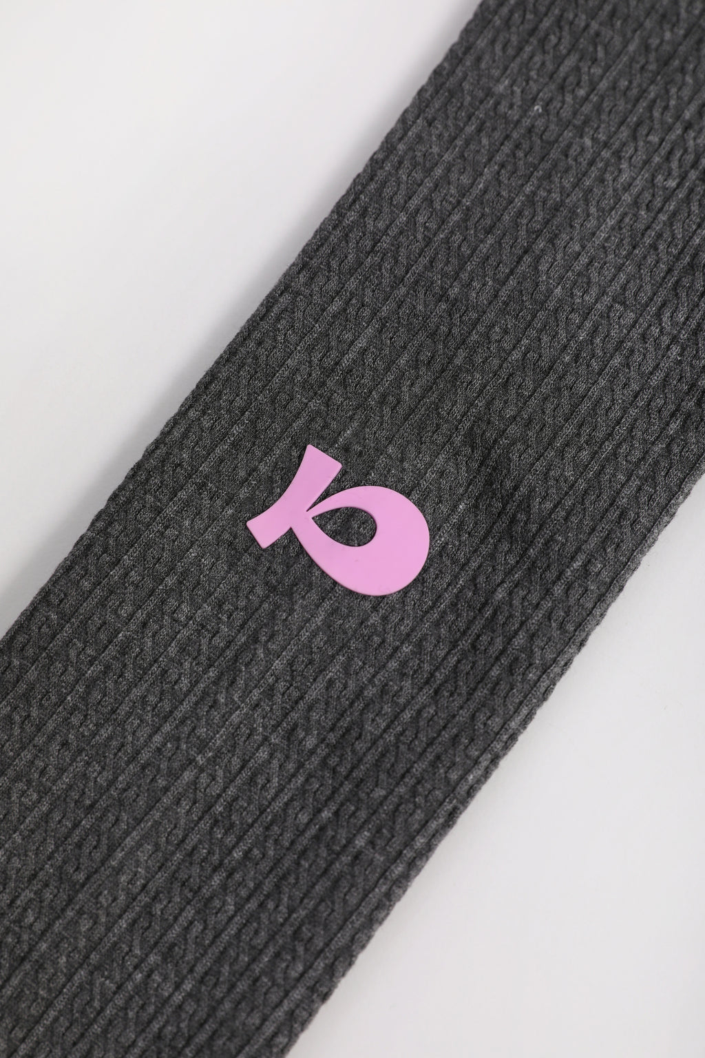 Fleece-Feel Knit Tights — Pencil Grey; construction and decoration detail