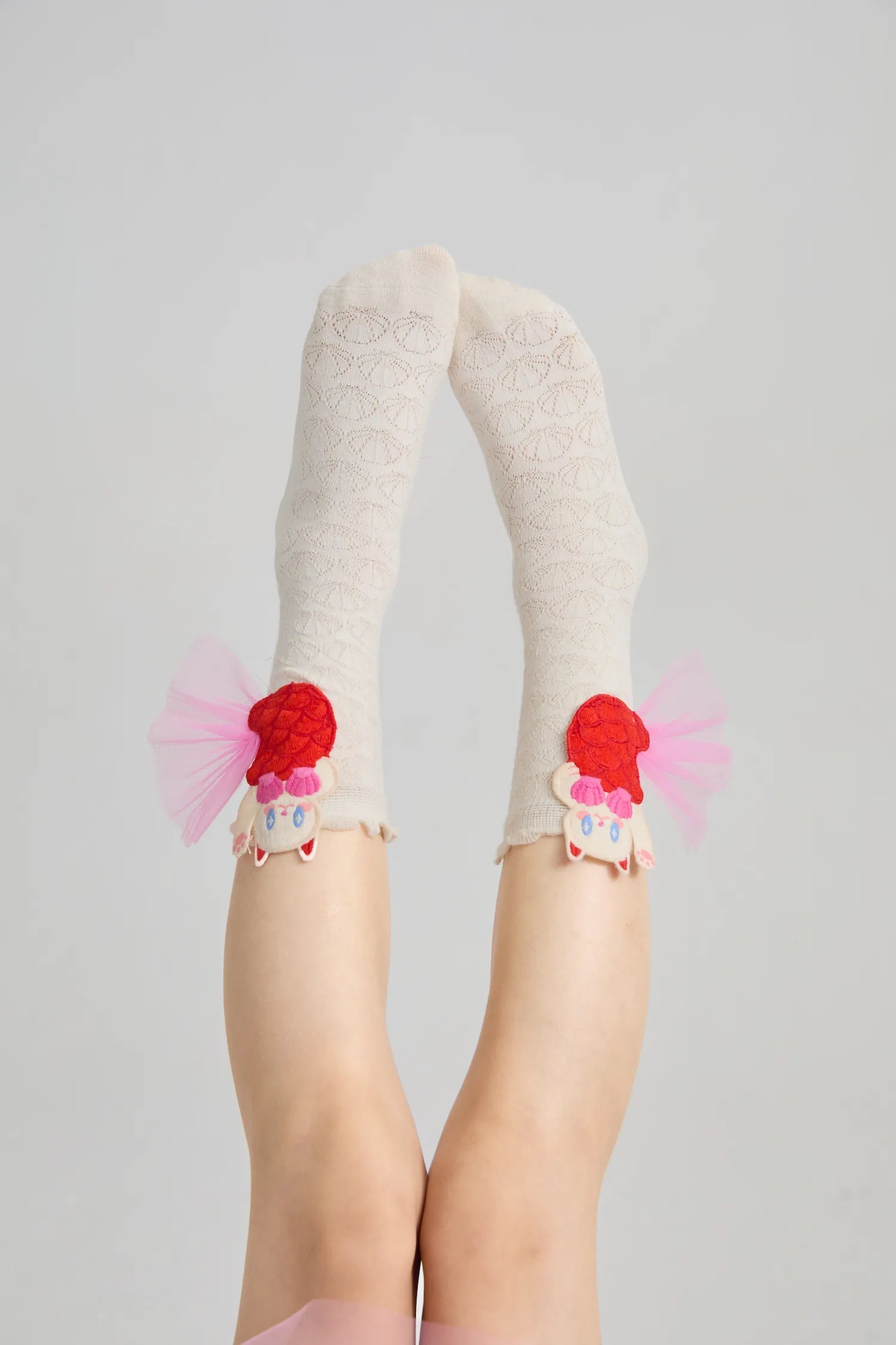 Poco Blush Mermaid Cat Shell Embroidered Socks