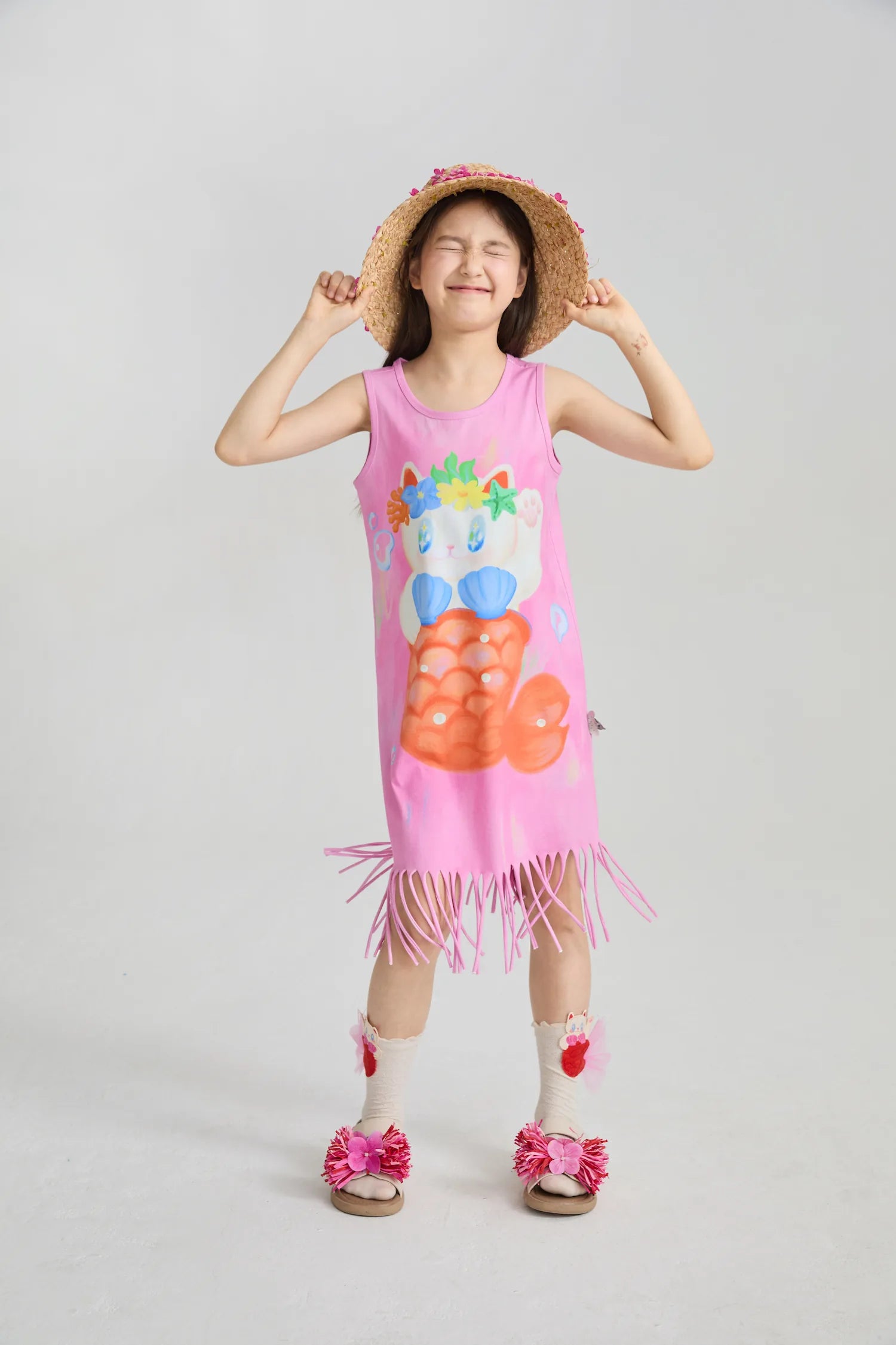 Poco Blush Mermaid Cat Shell Embroidered Socks