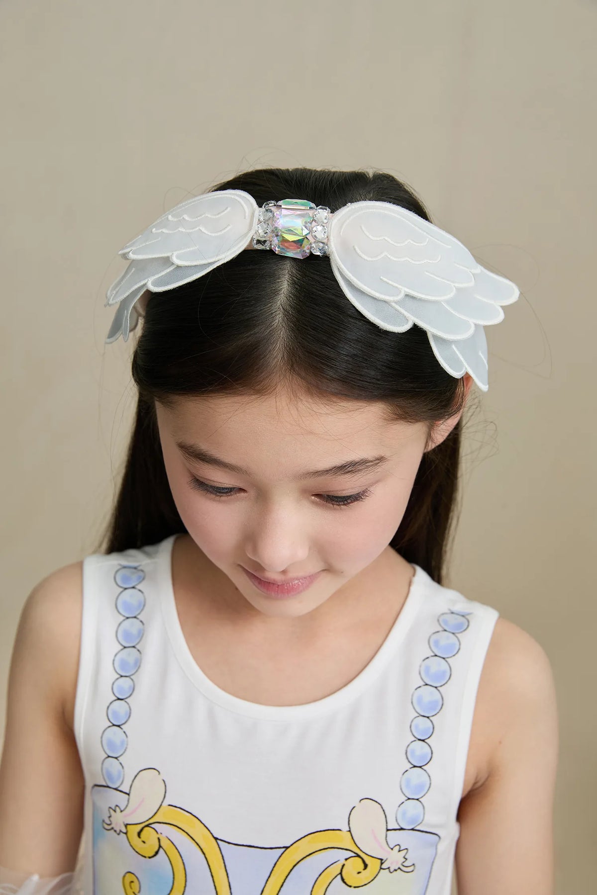 Swan-Inspired Diamond Lace Headband by Poco Blush, image 14